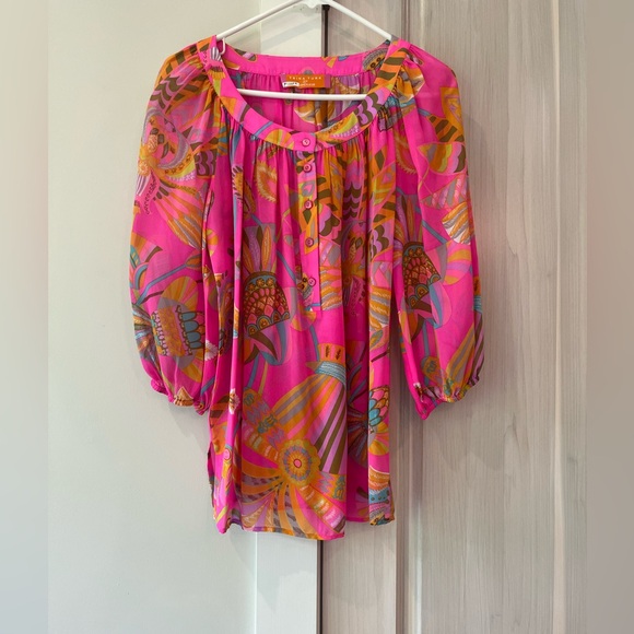 Trina Turk Blouse - Picture 1 of 2